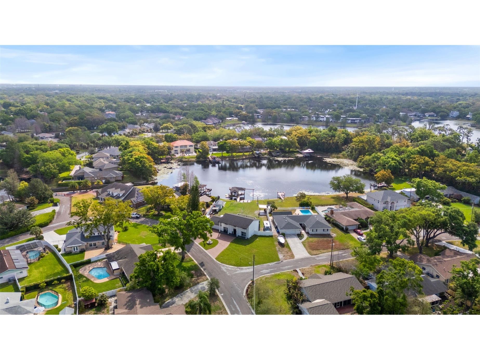 10525 Homestead Drive Tampa FL 33618 TB8490147 image52