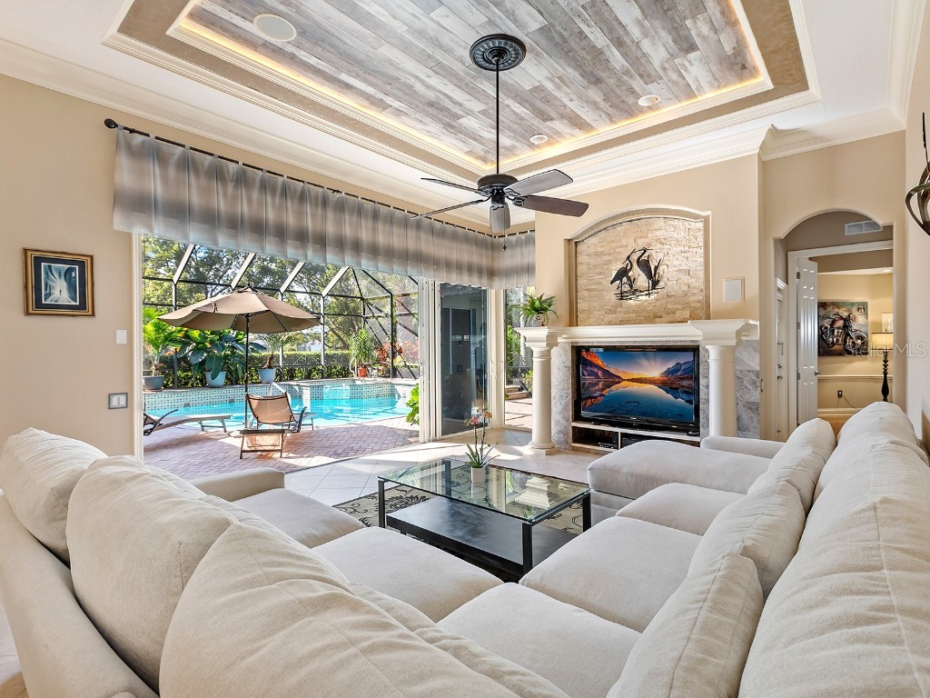 10528 Cheval Place Lakewood Ranch FL 34202 A4670723 image27