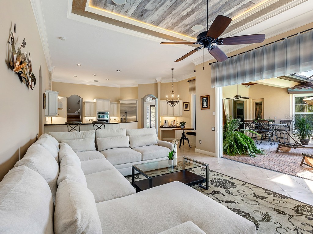 10528 Cheval Place Lakewood Ranch FL 34202 A4670723 image29