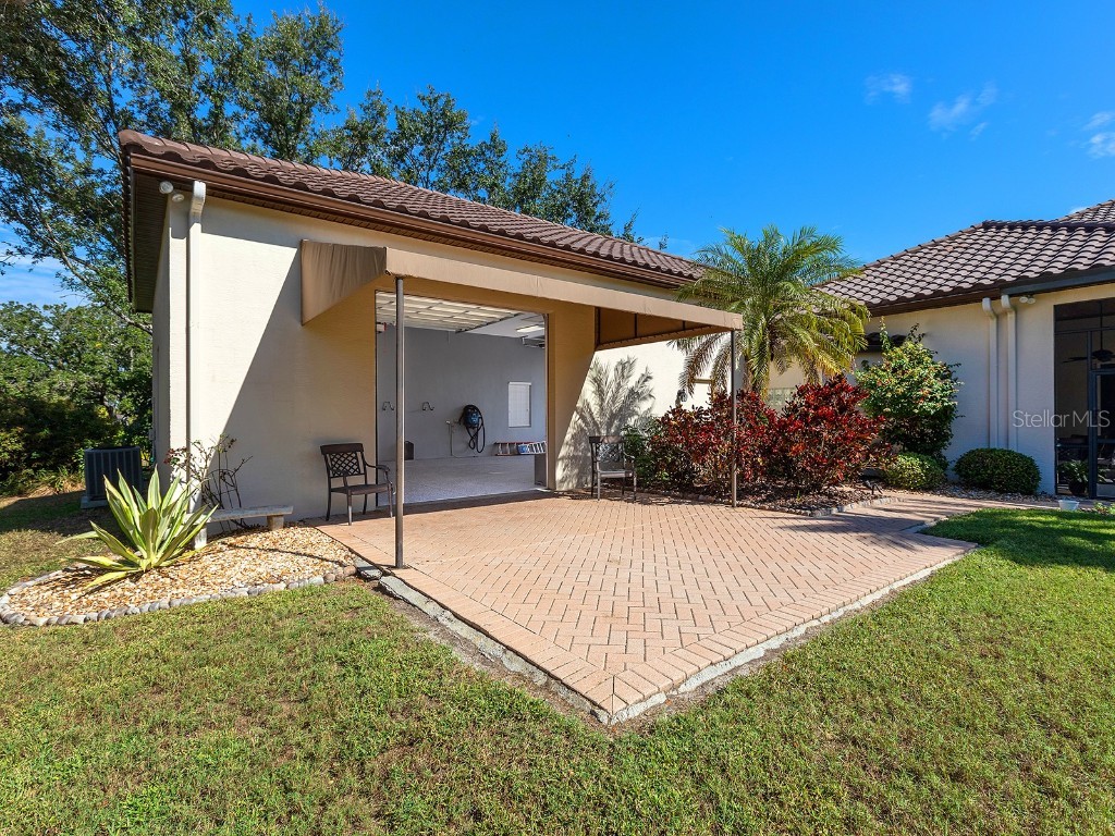 10528 Cheval Place Lakewood Ranch FL 34202 A4670723 image63