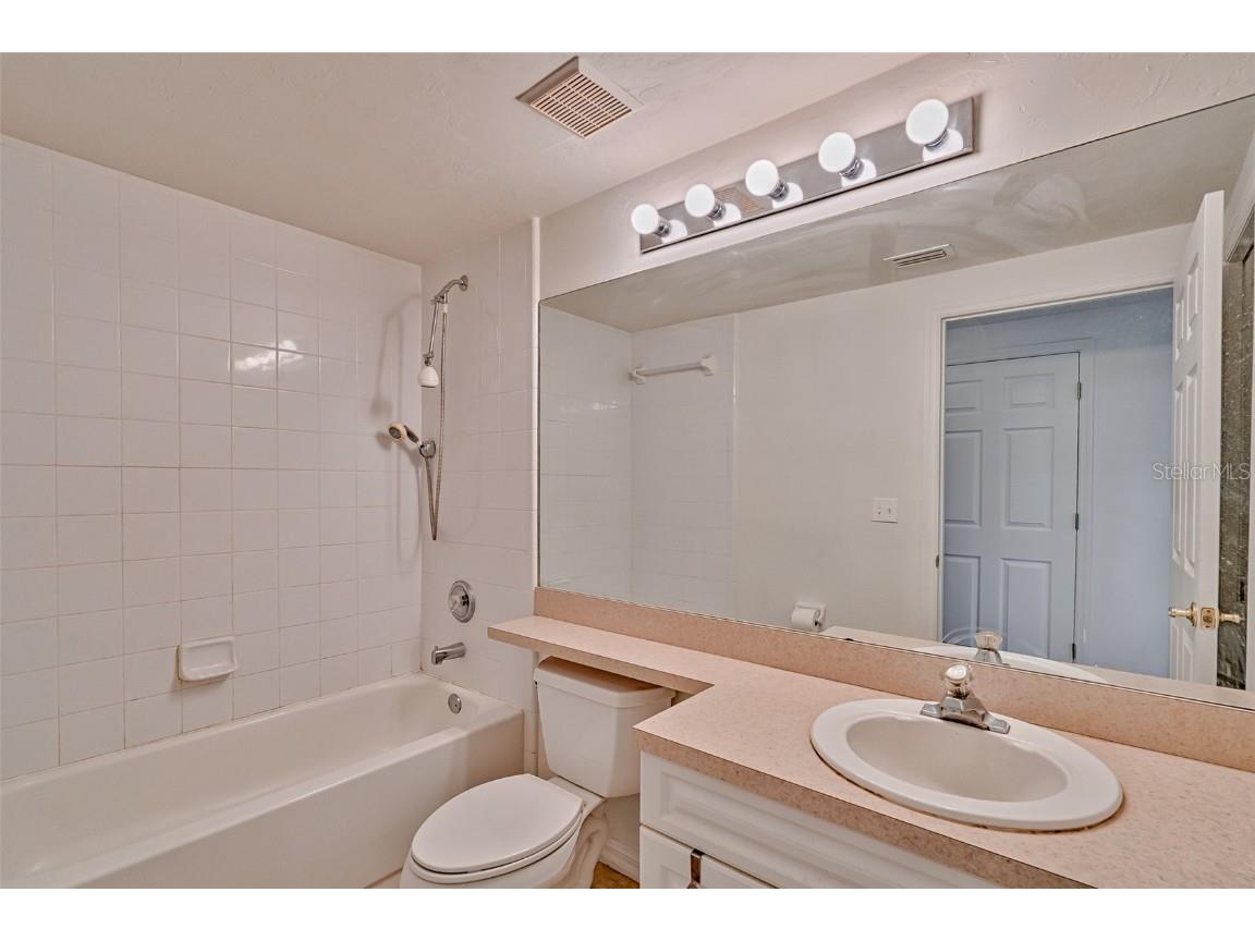 10529 NW 28th Lane Gainesville FL 32606 GC532529 image8