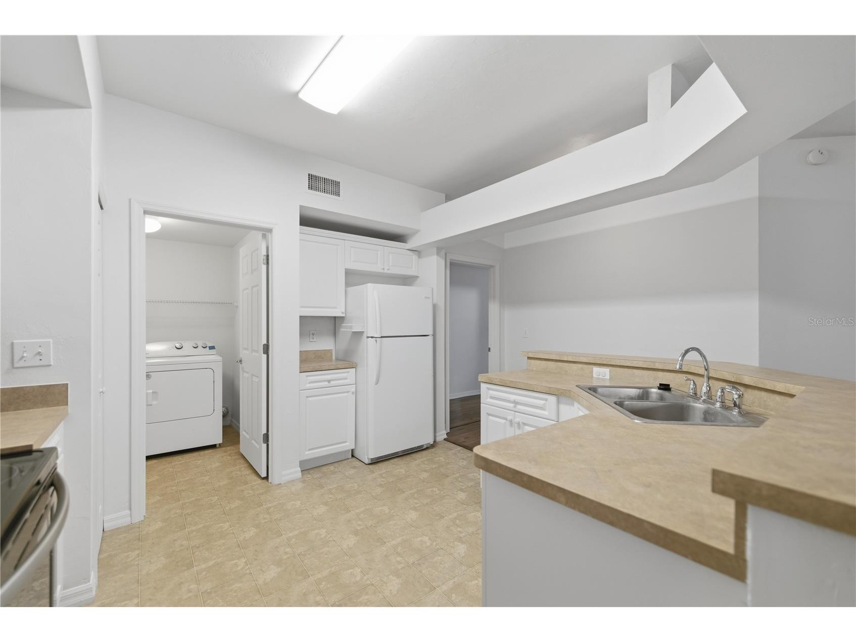 10529 NW 28th Lane Gainesville FL 32606 OM716651 image6