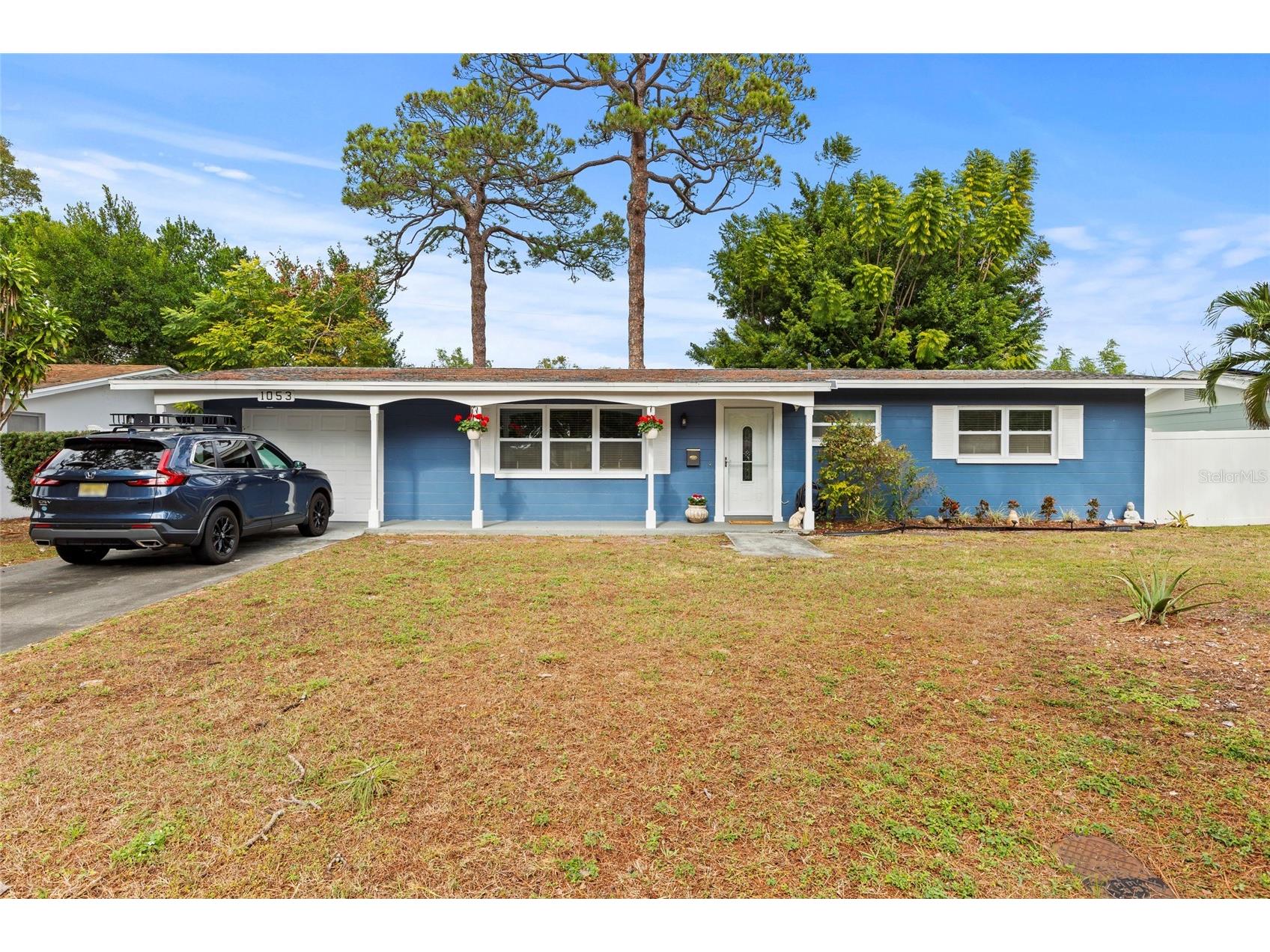 1053 66th Avenue S Saint Petersburg FL 33705 A4676330 image1