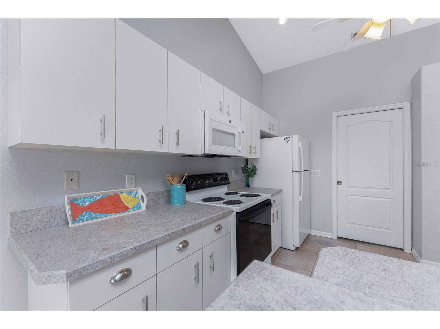 1053 Bay Harbor Drive Englewood FL 34224 D6146010 image19