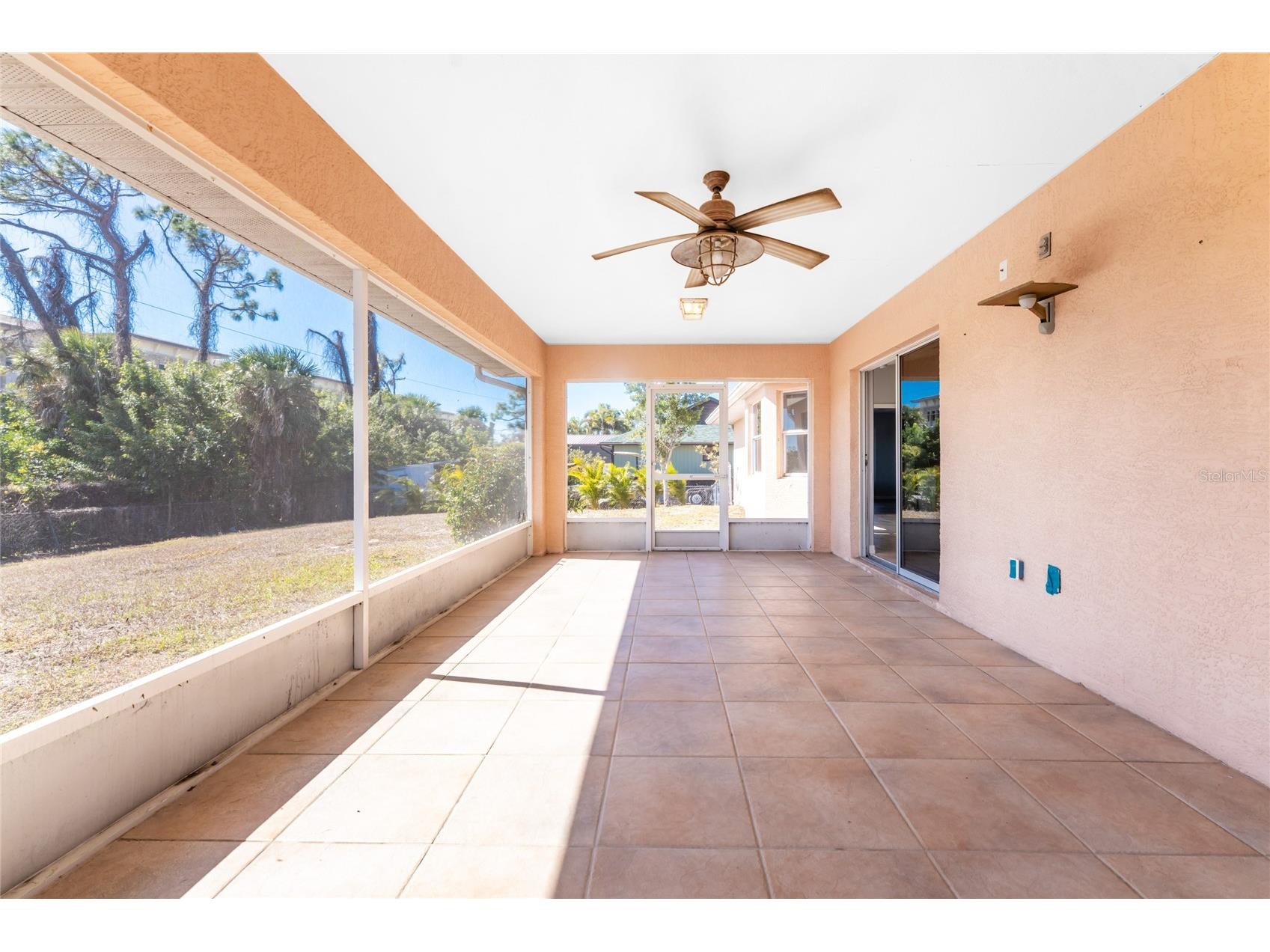 1053 Bay Harbor Drive Englewood FL 34224 D6146010 image3