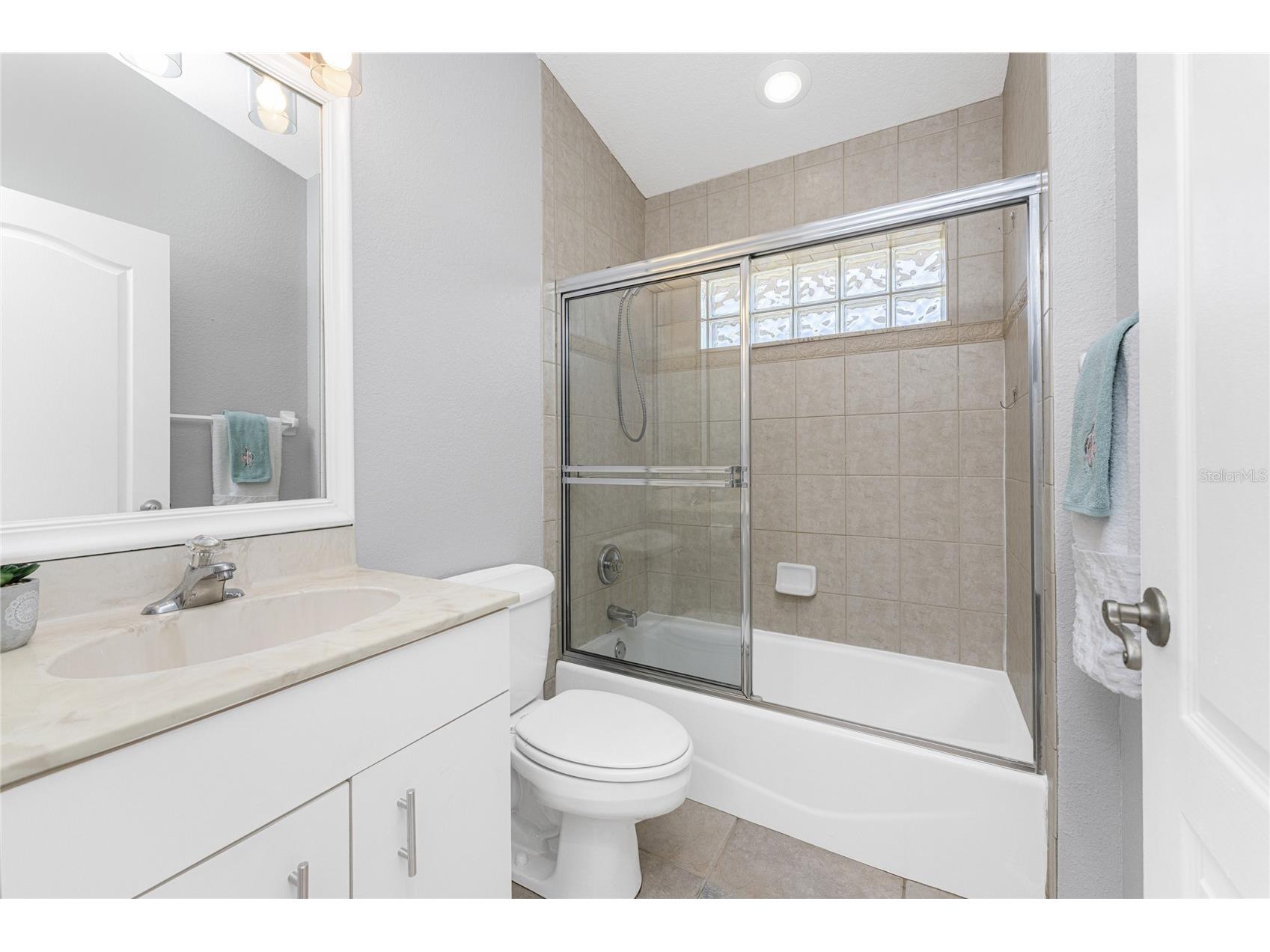 1053 Bay Harbor Drive Englewood FL 34224 D6146010 image33