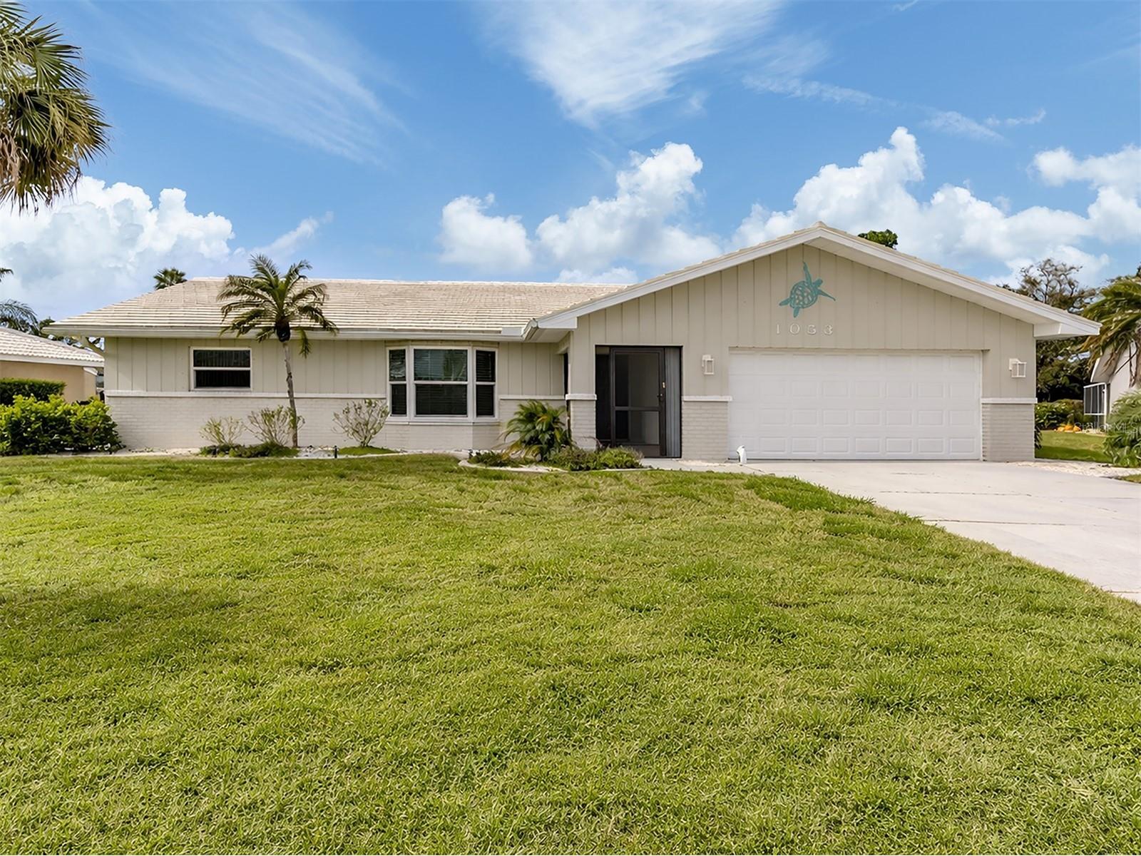 1053 Derian Place Nokomis FL 34275 - SHAKETT CREEK N6143496 image1