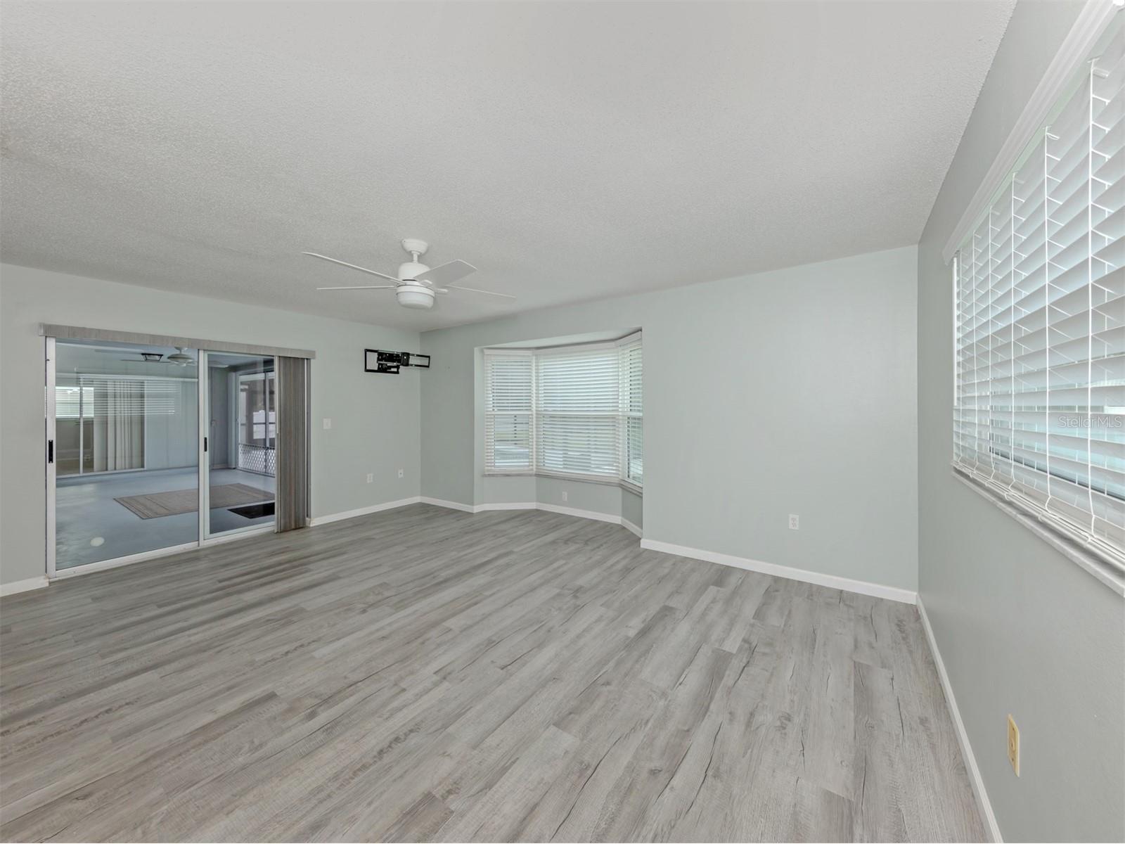 1053 Derian Place Nokomis FL 34275 - SHAKETT CREEK N6143496 image15