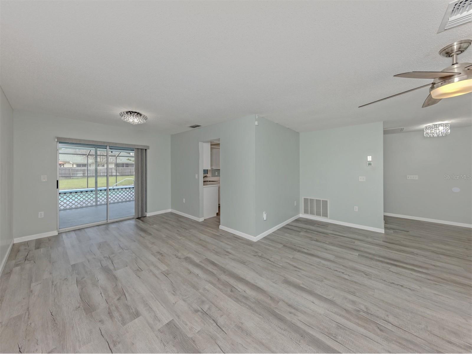 1053 Derian Place Nokomis FL 34275 - SHAKETT CREEK N6143496 image5