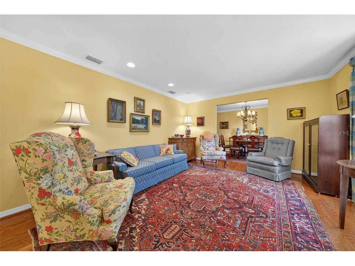 1053 Sweetbriar Road Orlando FL 32806 O6357791 image25