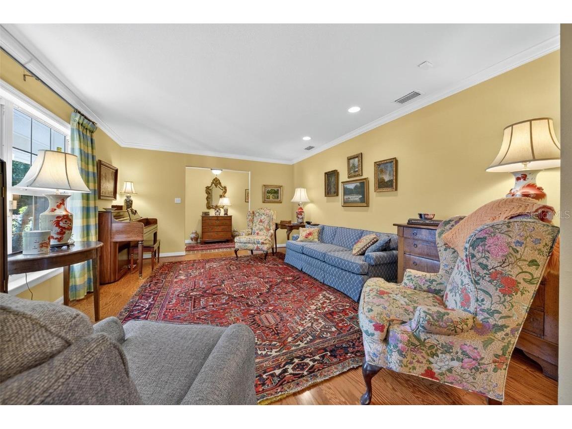 1053 Sweetbriar Road Orlando FL 32806 O6357791 image26