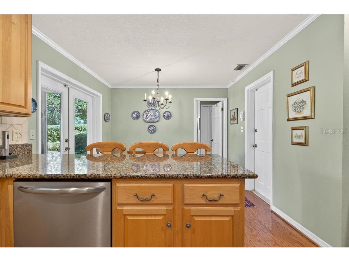 1053 Sweetbriar Road Orlando FL 32806 O6357791 image34