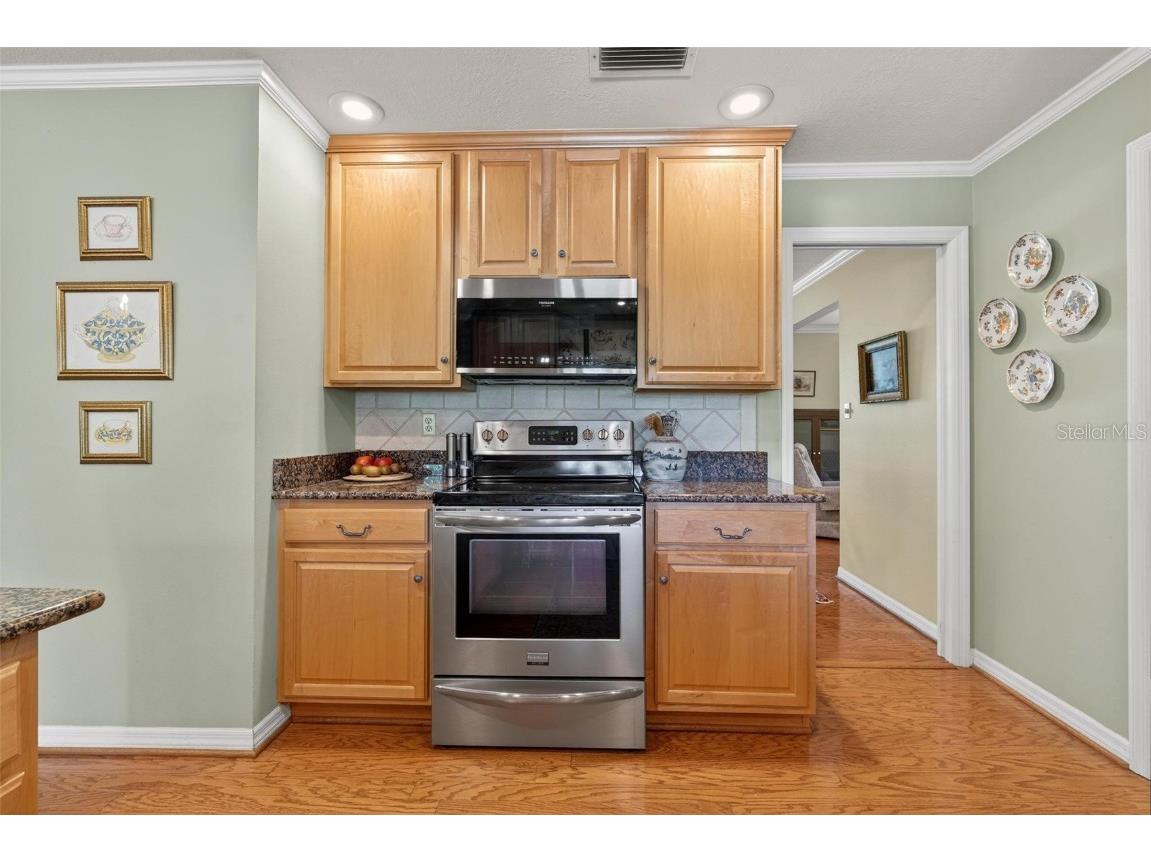 1053 Sweetbriar Road Orlando FL 32806 O6357791 image36