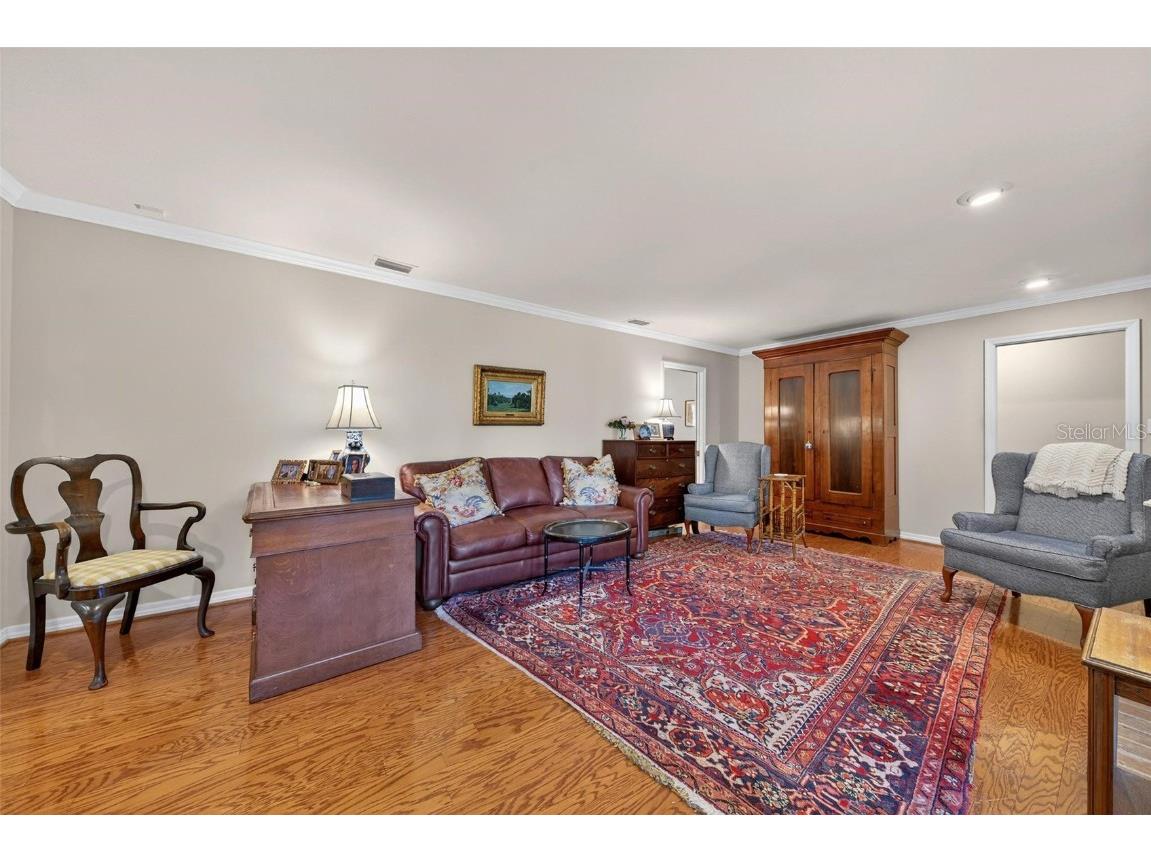 1053 Sweetbriar Road Orlando FL 32806 O6357791 image47