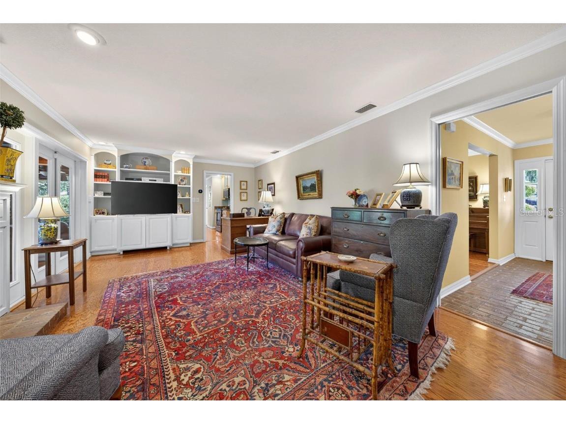 1053 Sweetbriar Road Orlando FL 32806 O6357791 image48