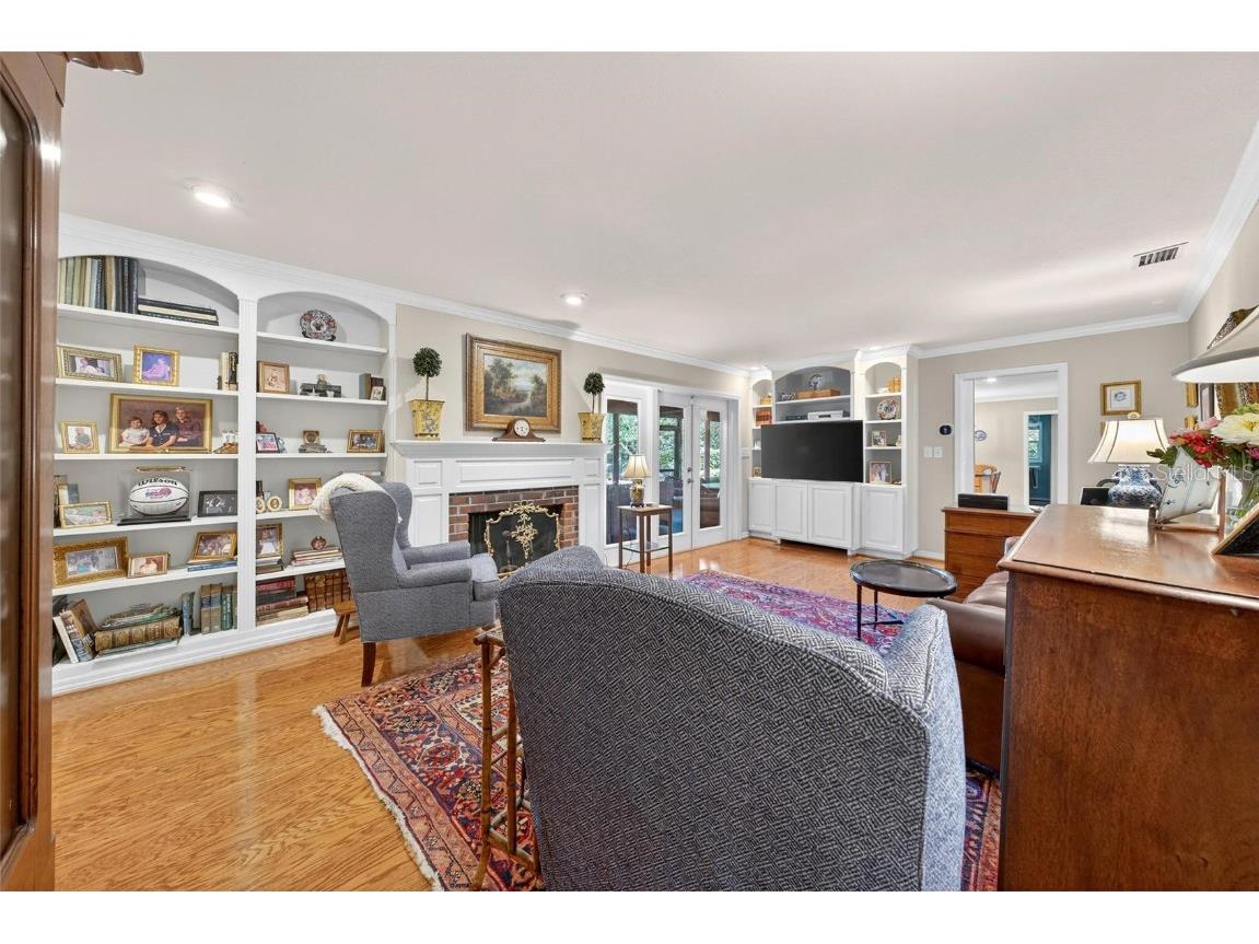 1053 Sweetbriar Road Orlando FL 32806 O6357791 image50