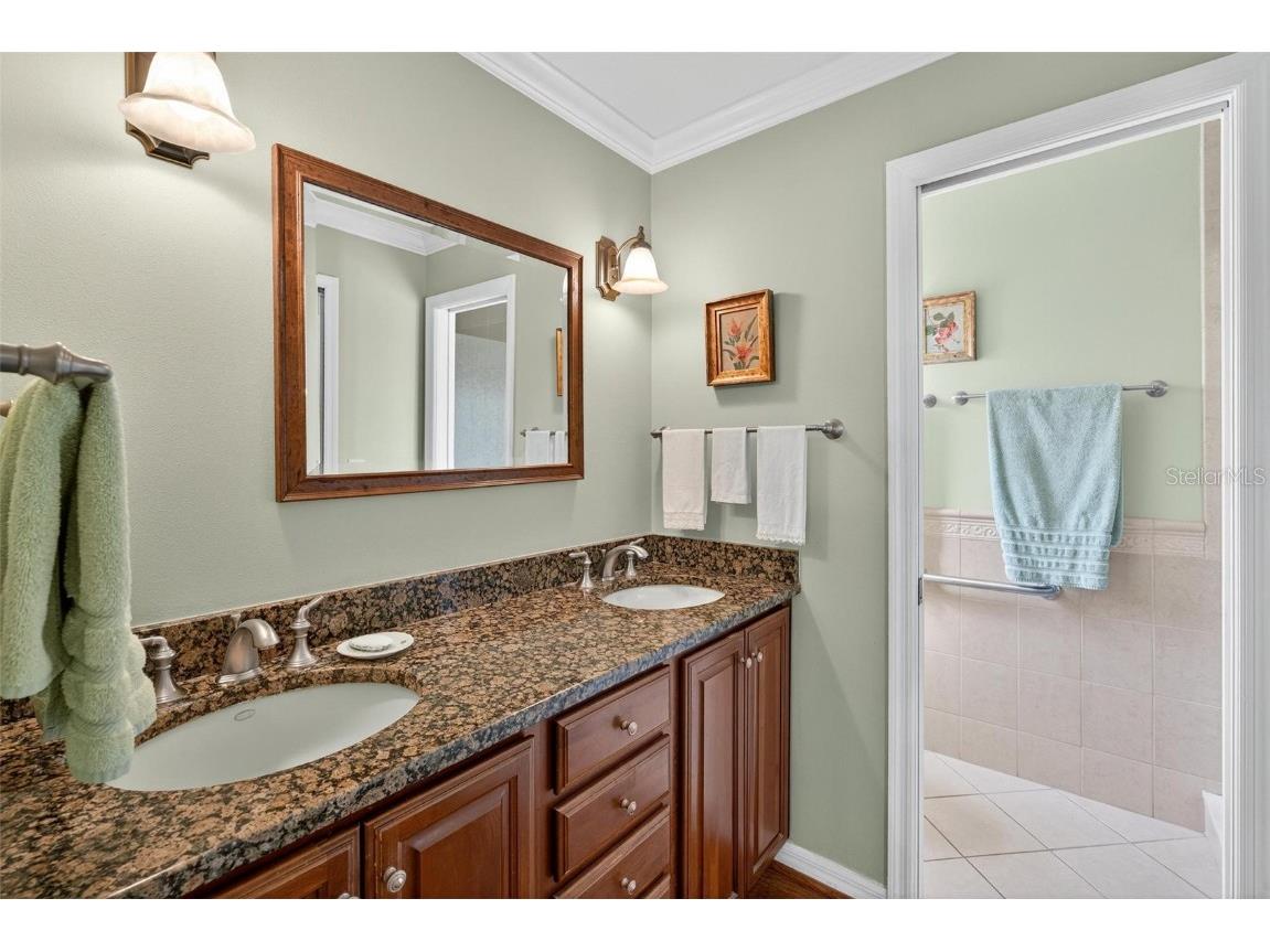 1053 Sweetbriar Road Orlando FL 32806 O6357791 image68