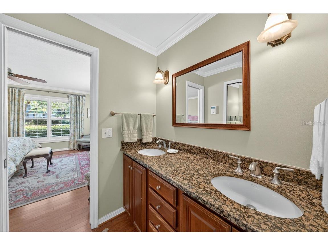 1053 Sweetbriar Road Orlando FL 32806 O6357791 image69