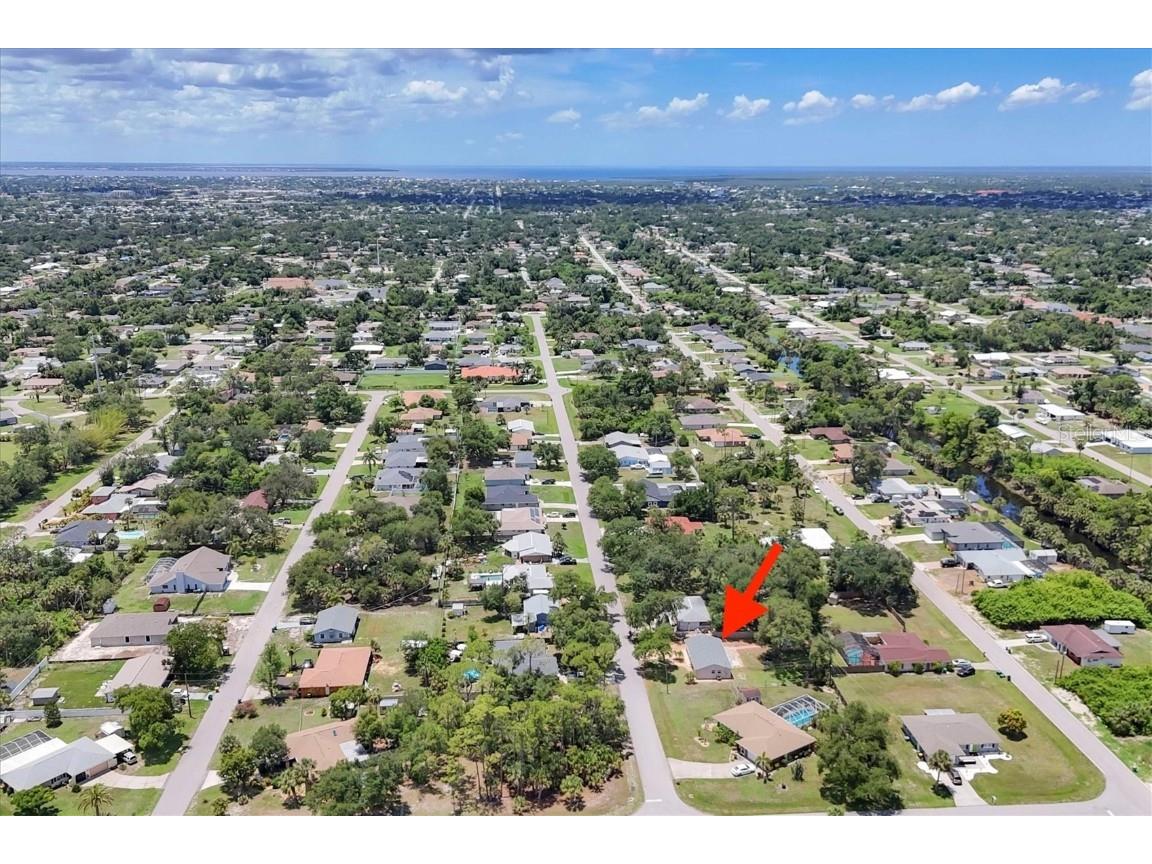 1053 Yarmouth Street Port Charlotte FL 33952 C7511276 image2