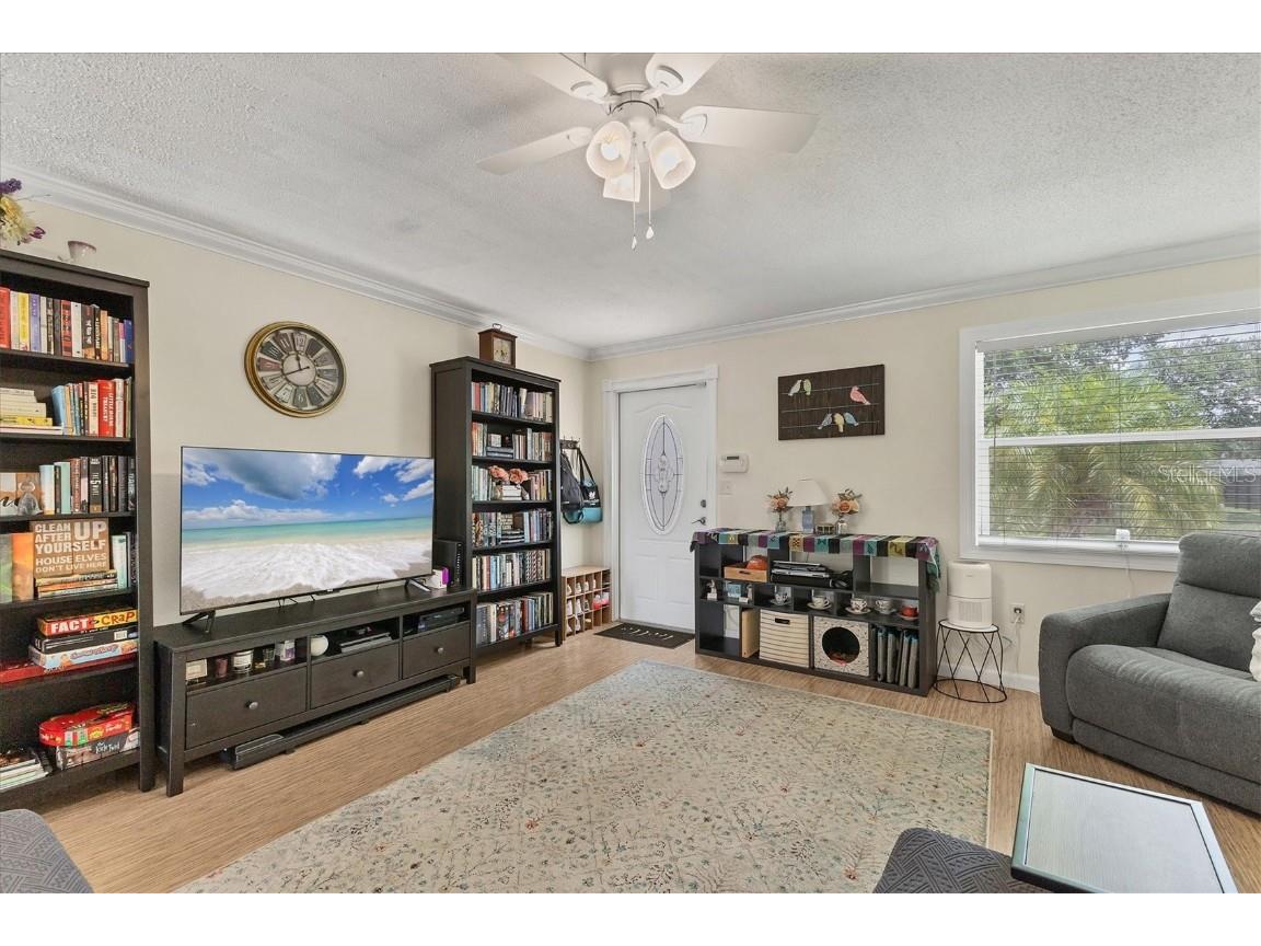 1053 Yarmouth Street Port Charlotte FL 33952 C7511276 image3