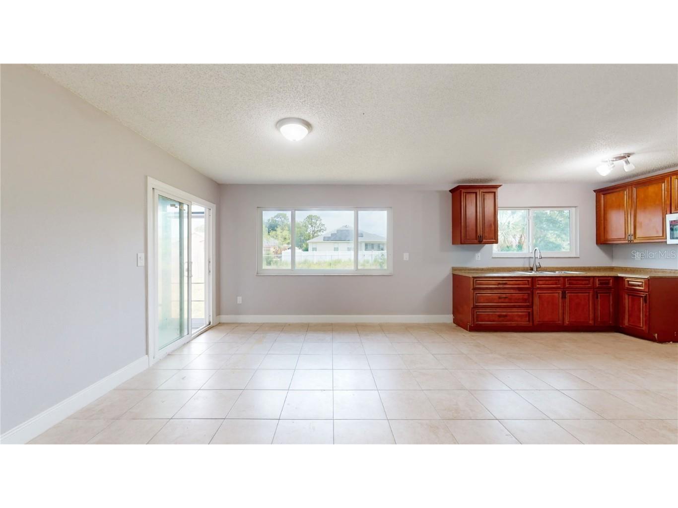 1053 Zambrana Street SE Palm Bay FL 32909 L4944944 image10