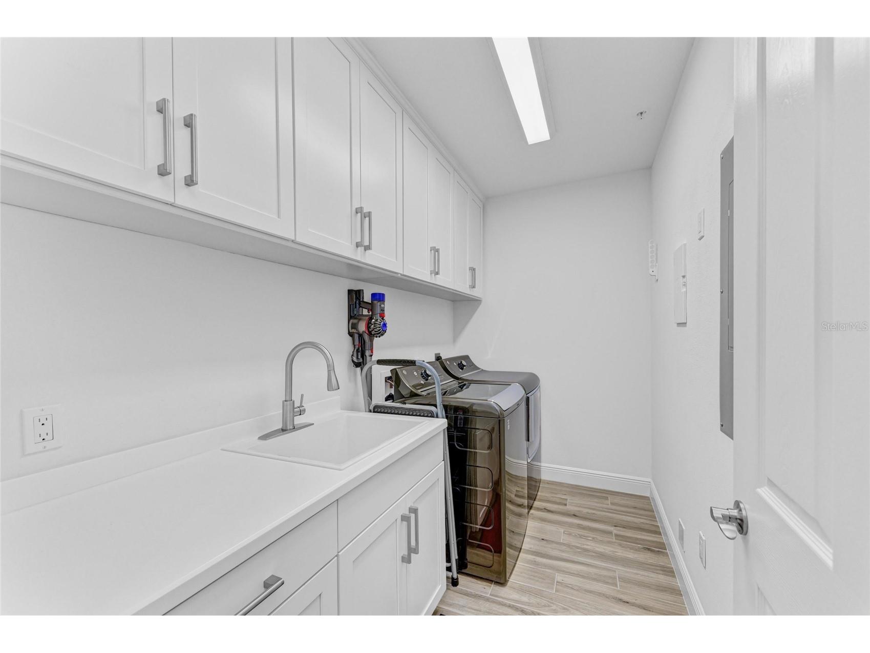 10530 Boardwalk Loop #202 Bradenton FL 34202 - LAKE UIHLEIN A4672703 image35