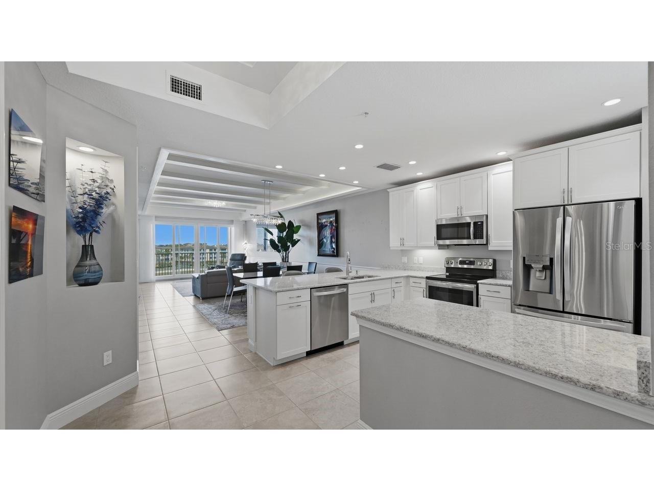 10530 Boardwalk Loop #503 Lakewood Ranch FL 34202 - LAKE UHLEIN A4685835 image4