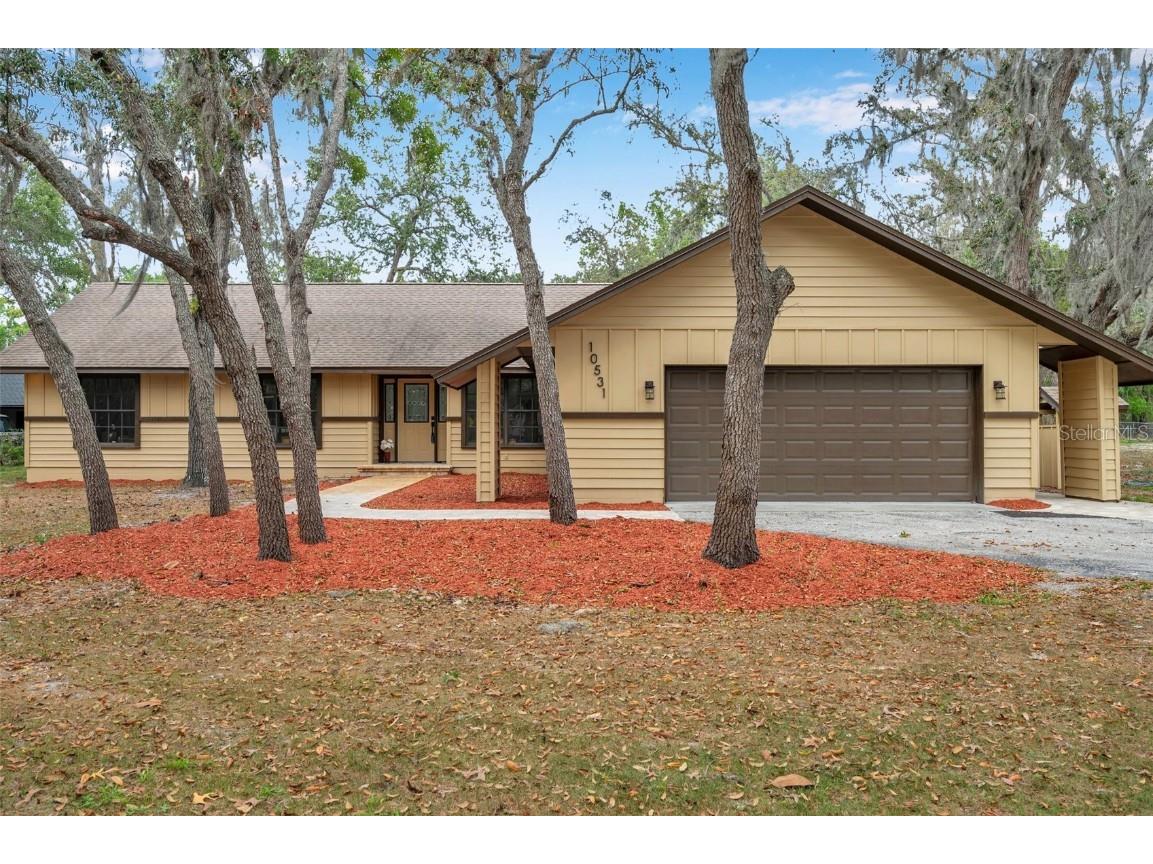 10531 Lakeview Drive New Port Richey FL 34654 W7874491 image1
