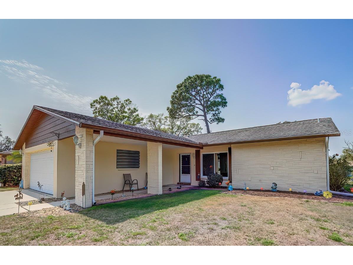 10531 Meadow Hill Drive Port Richey FL 34668 W7853181 image1