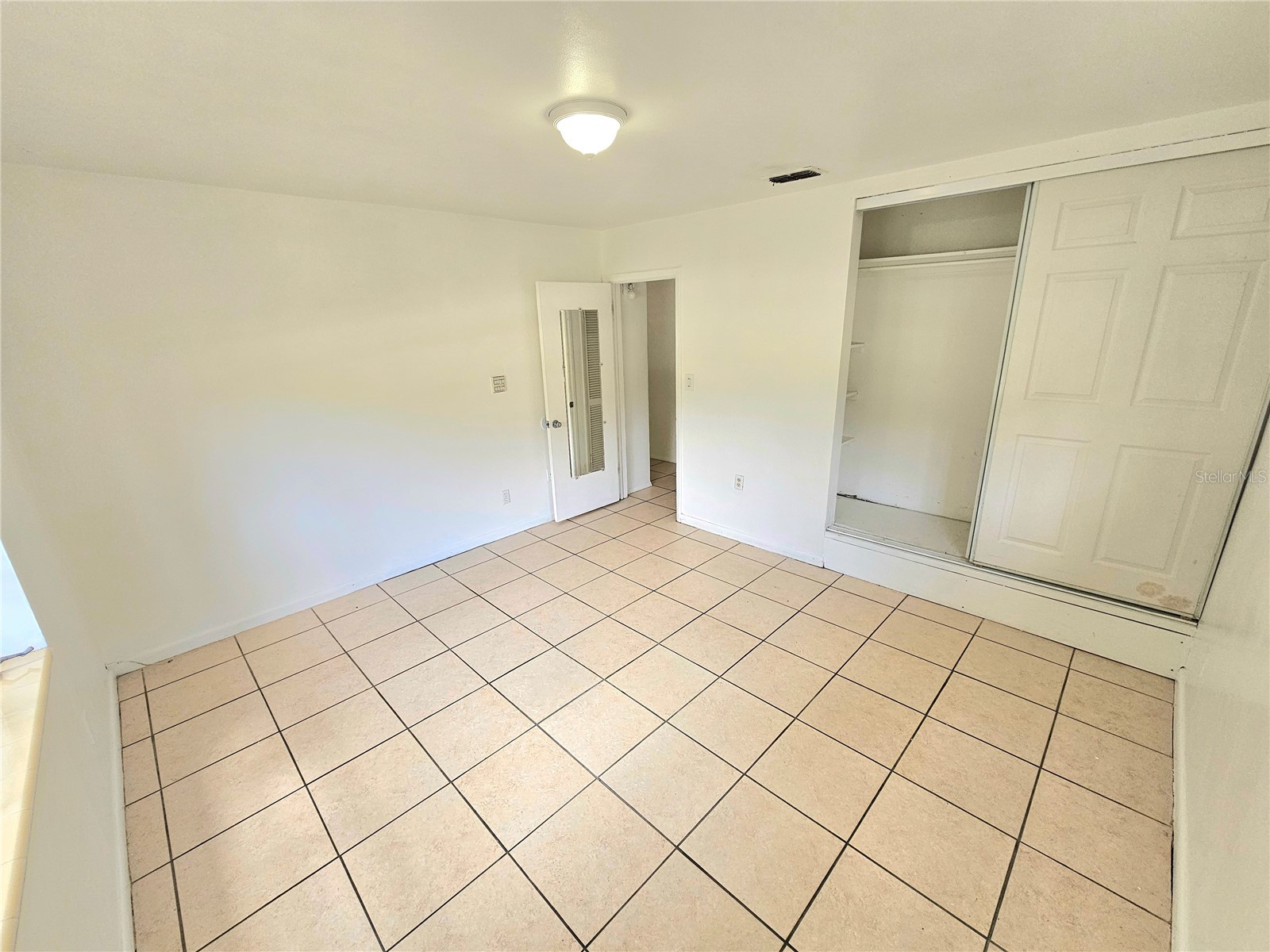 10532 51st Terrace N Saint Petersburg FL 33708 TB8514416 image3