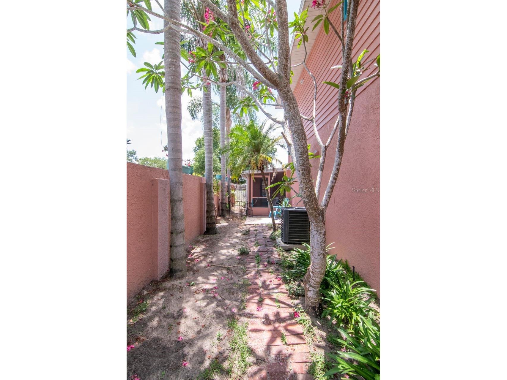 10532 67th Avenue Seminole FL 33772 TB8513761 image28