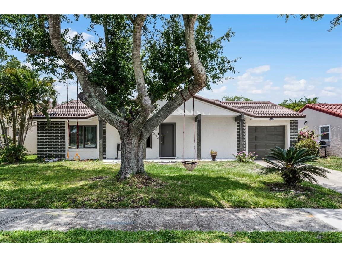 10532 Montpelier Circle Orlando FL 32821 O6212216 image1
