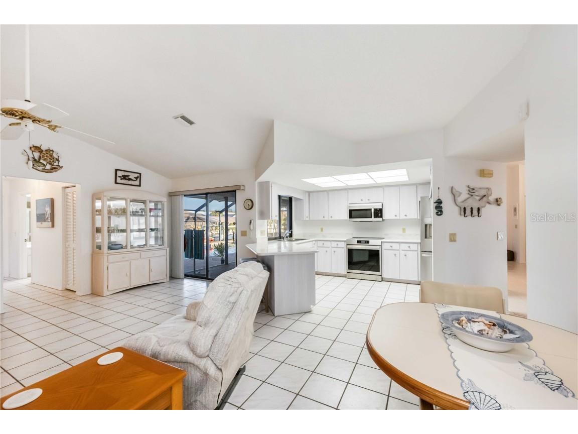 10534 Alpaca Circle Port Charlotte FL 33981 - GREEN BAY WATERWAY A4672138 image22