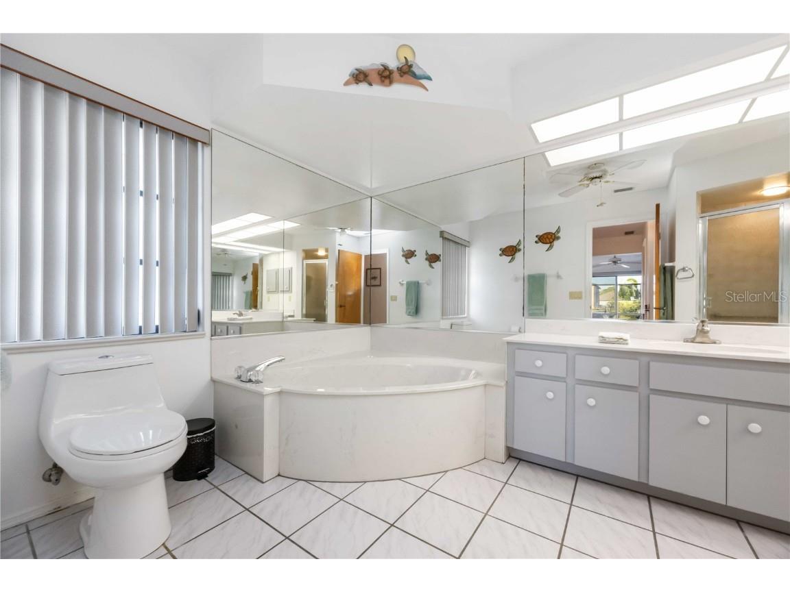 10534 Alpaca Circle Port Charlotte FL 33981 - GREEN BAY WATERWAY A4672138 image8