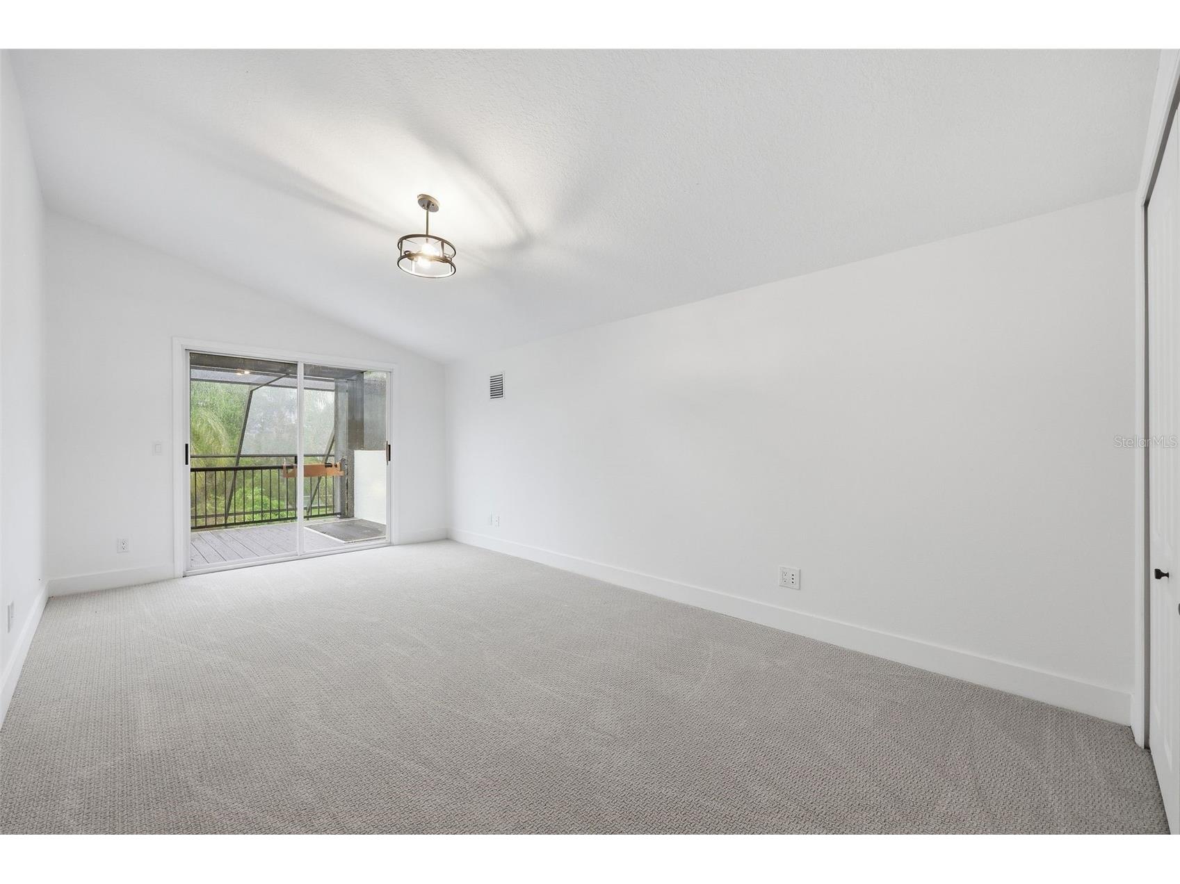 10534 Bermuda Isle Drive Tampa FL 33647 TB8515391 image23