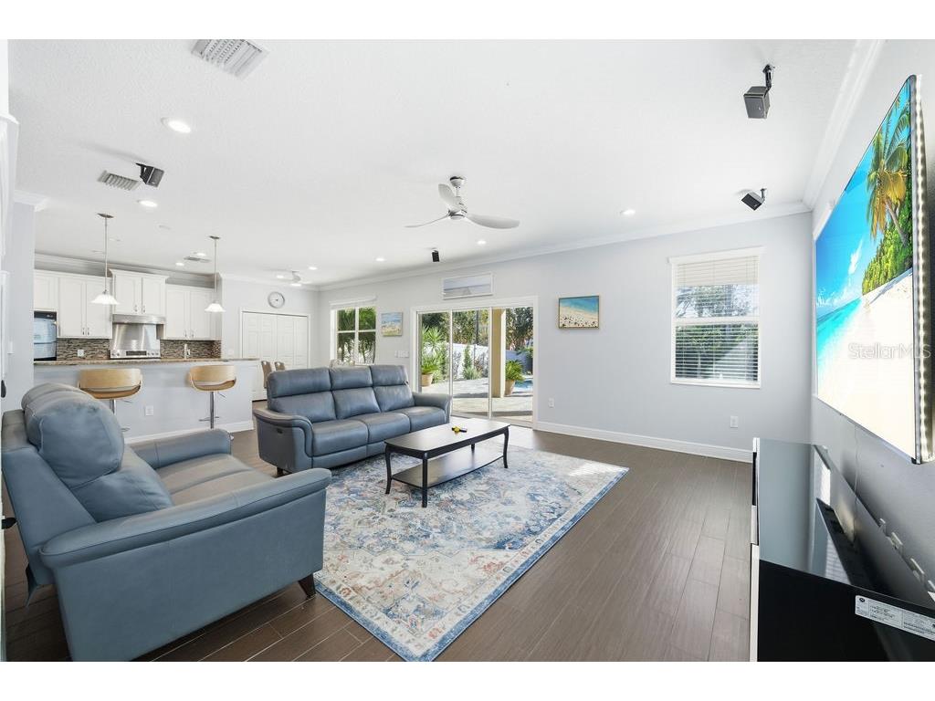 10534 Lake Seminole Terrace Seminole FL 33772 A4671667 image10