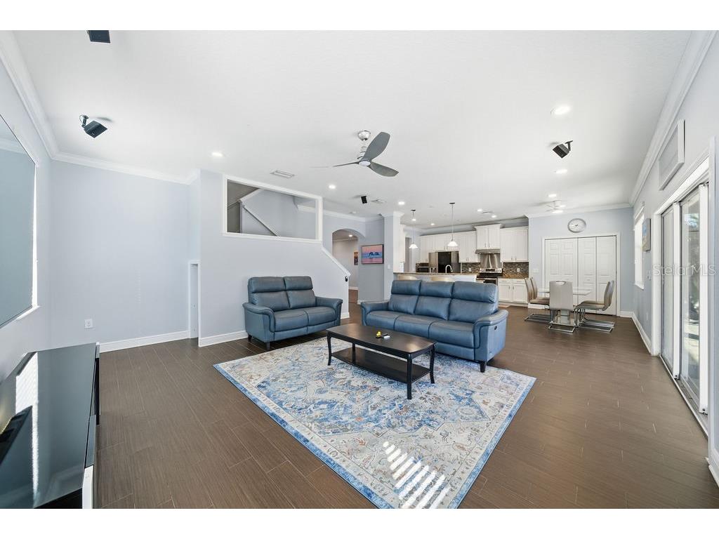 10534 Lake Seminole Terrace Seminole FL 33772 A4671667 image14