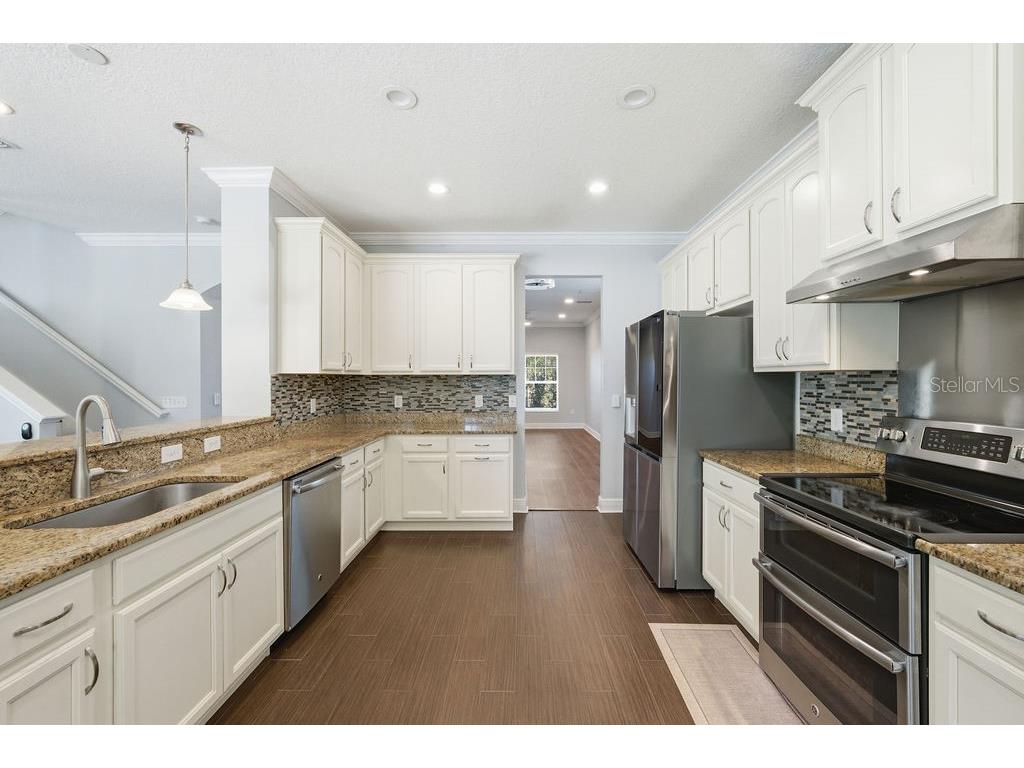 10534 Lake Seminole Terrace Seminole FL 33772 A4671667 image19