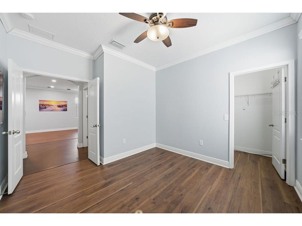 10534 Lake Seminole Terrace Seminole FL 33772 A4671667 image35