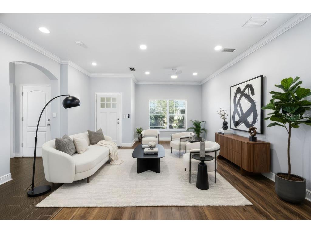 10534 Lake Seminole Terrace Seminole FL 33772 A4671667 image4