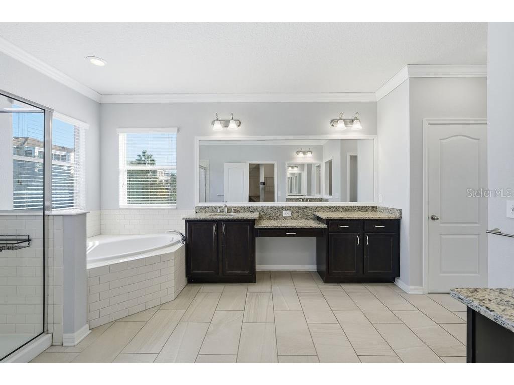 10534 Lake Seminole Terrace Seminole FL 33772 A4671667 image56