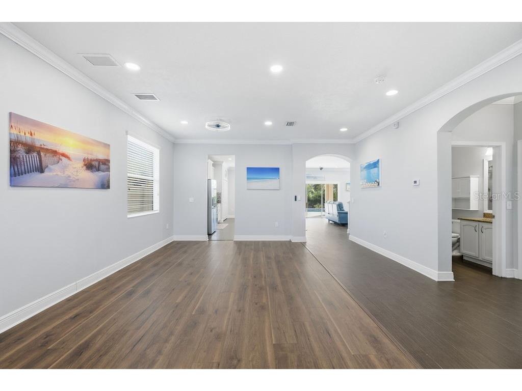 10534 Lake Seminole Terrace Seminole FL 33772 A4671667 image6