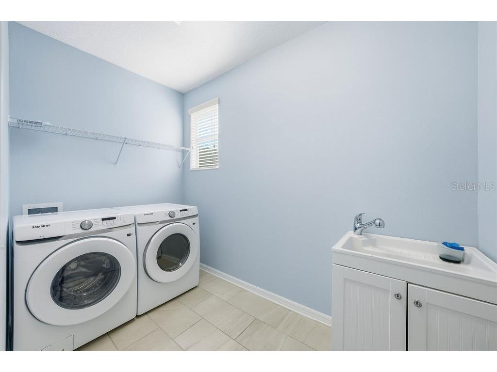 10534 Lake Seminole Terrace Seminole FL 33772 A4671667 image62