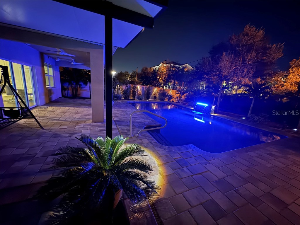 10534 Lake Seminole Terrace Seminole FL 33772 A4671667 image76