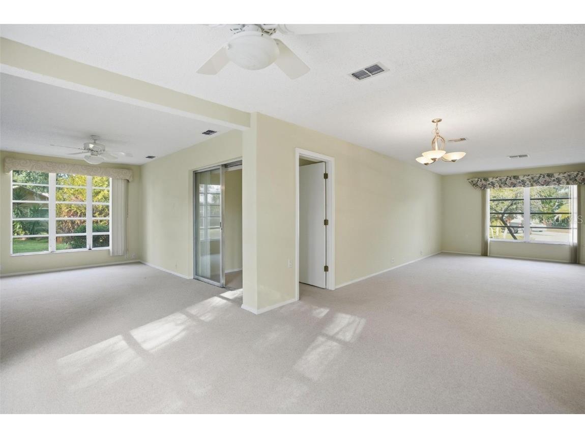 10535 Hardwood Court Port Richey FL 34668 W7881346 image8
