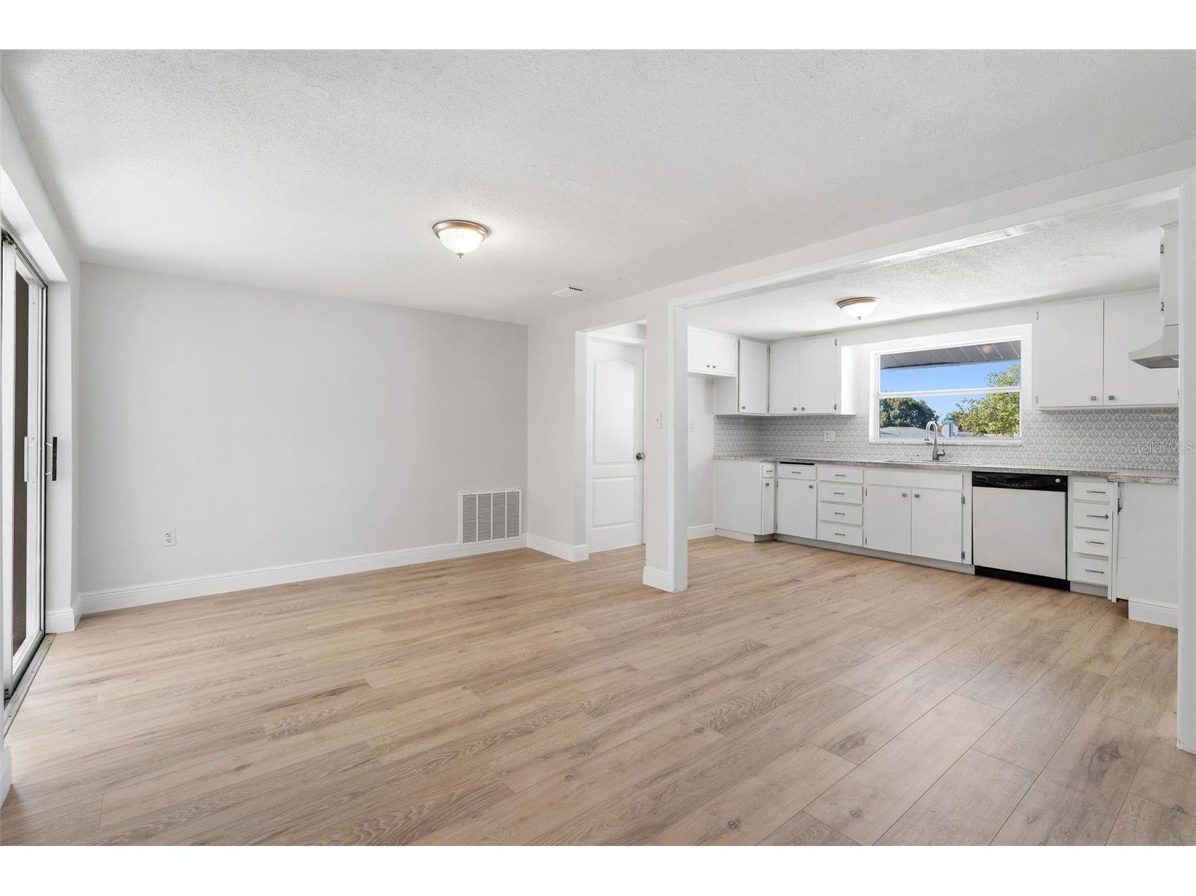 10536 Laburnum Drive Port Richey FL 34668 TB8472841 image12