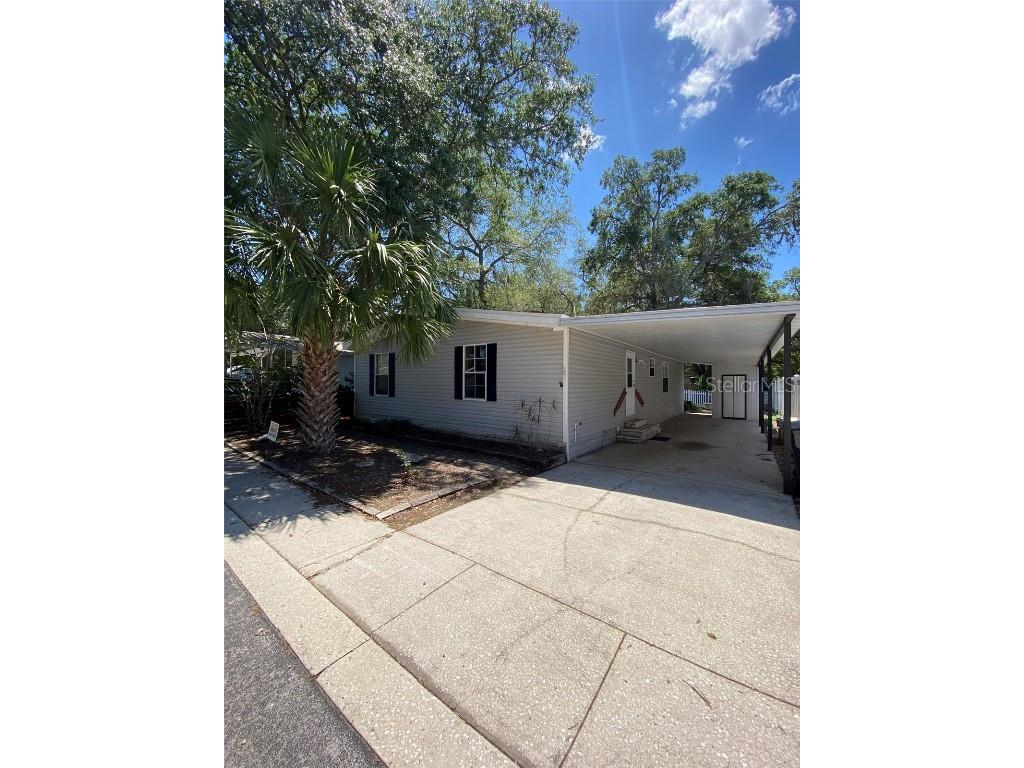 10539 Bay Hills Circle Thonotosassa FL 33592 A4568913 image1