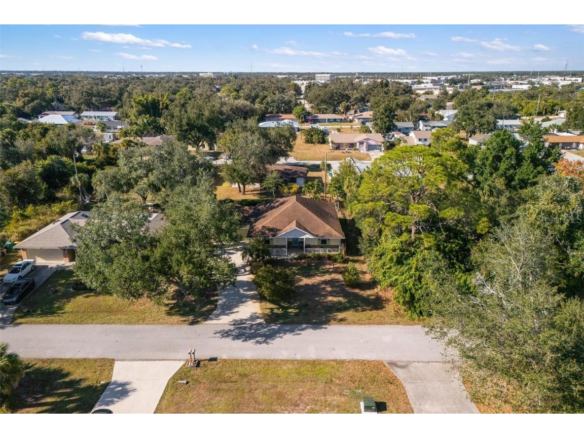 1054 Arden Terrace NW Port Charlotte FL 33948 C7518418 image2