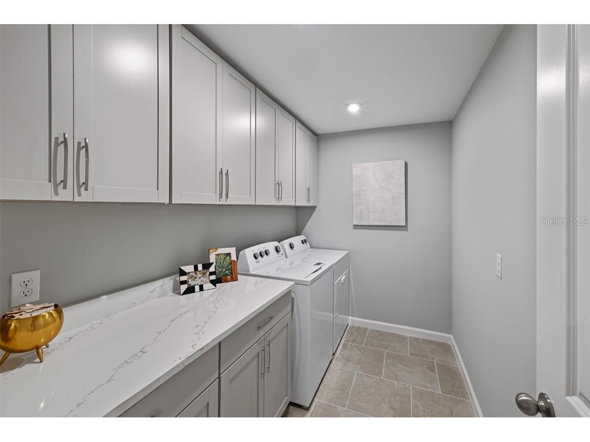 1054 Golden Willow Court Brandon FL 33511 TB8457397 image12