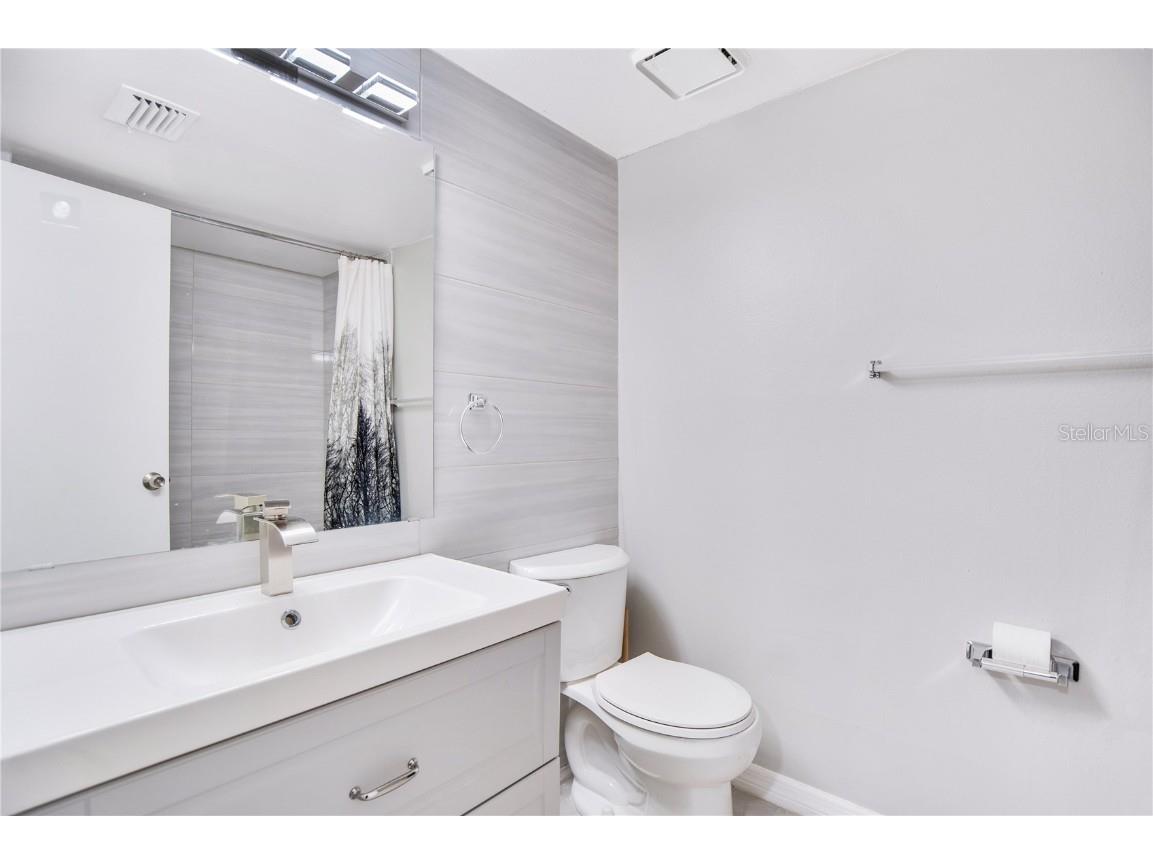 1054 Lotus Cove Court #612 Altamonte Springs FL 32714 - LAKE LOTUS O6353321 image13